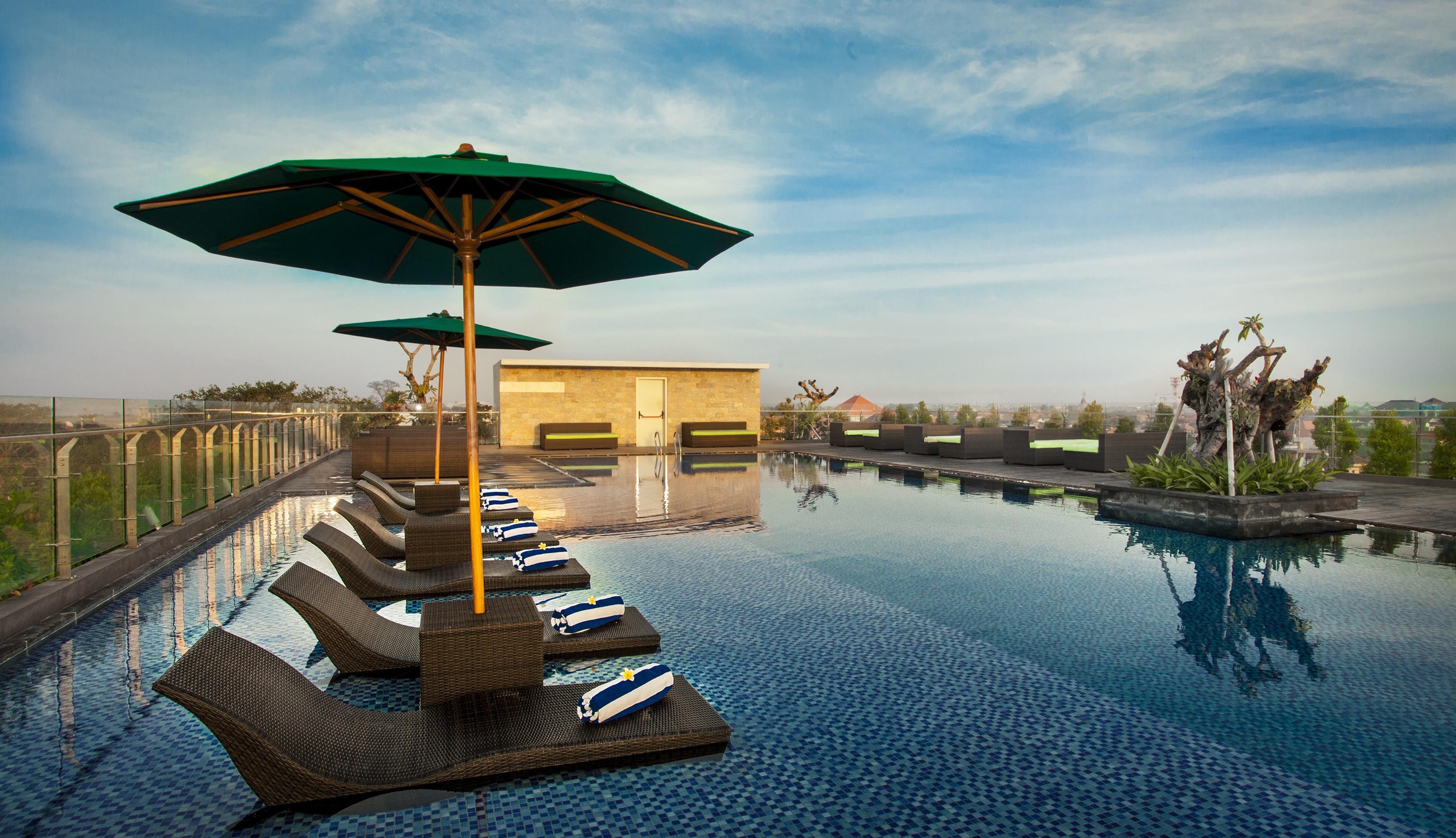 Grand Sovereign Kuta Lombok Extérieur photo